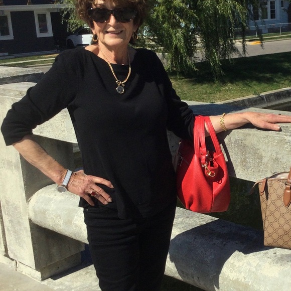 Meet your Posher, Johnine j. - Picture 5 of 5